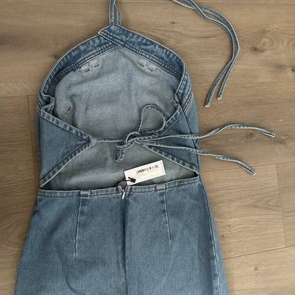 NWT Nasty gal Denim Tie Back Halter Midi Dress - Picture 7 of 9